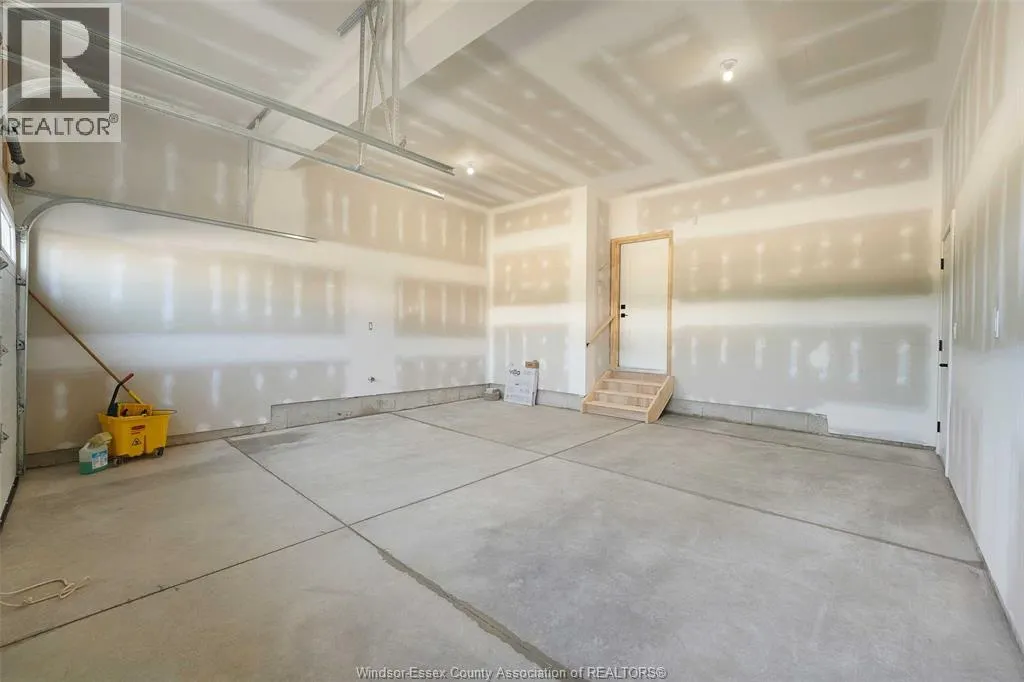 5205 RAFAEL ROAD