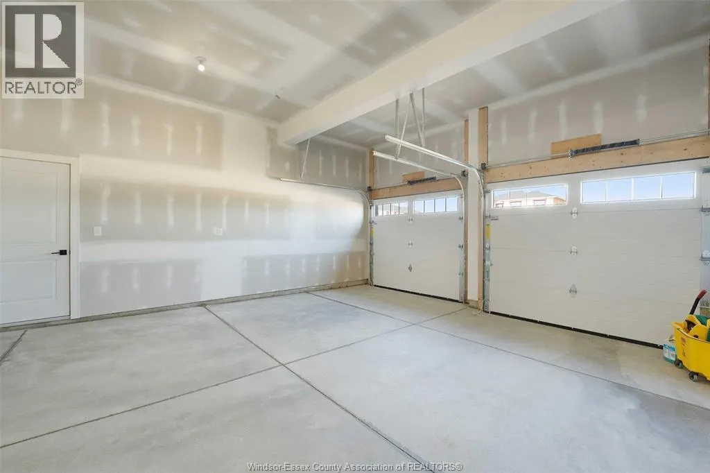 5205 RAFAEL ROAD