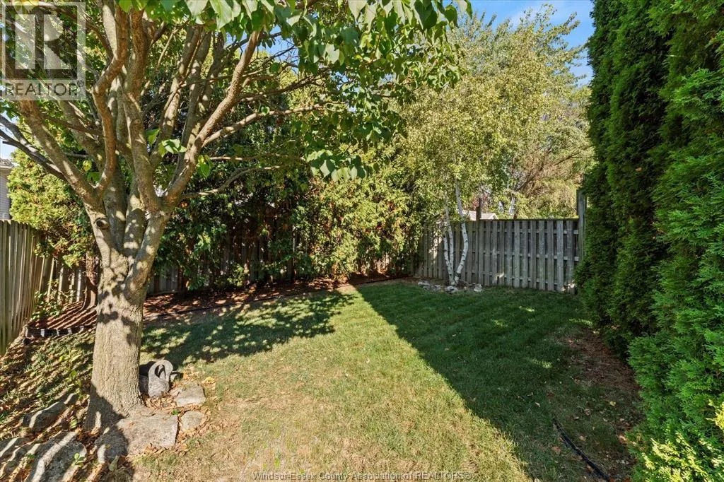 4225 Old West