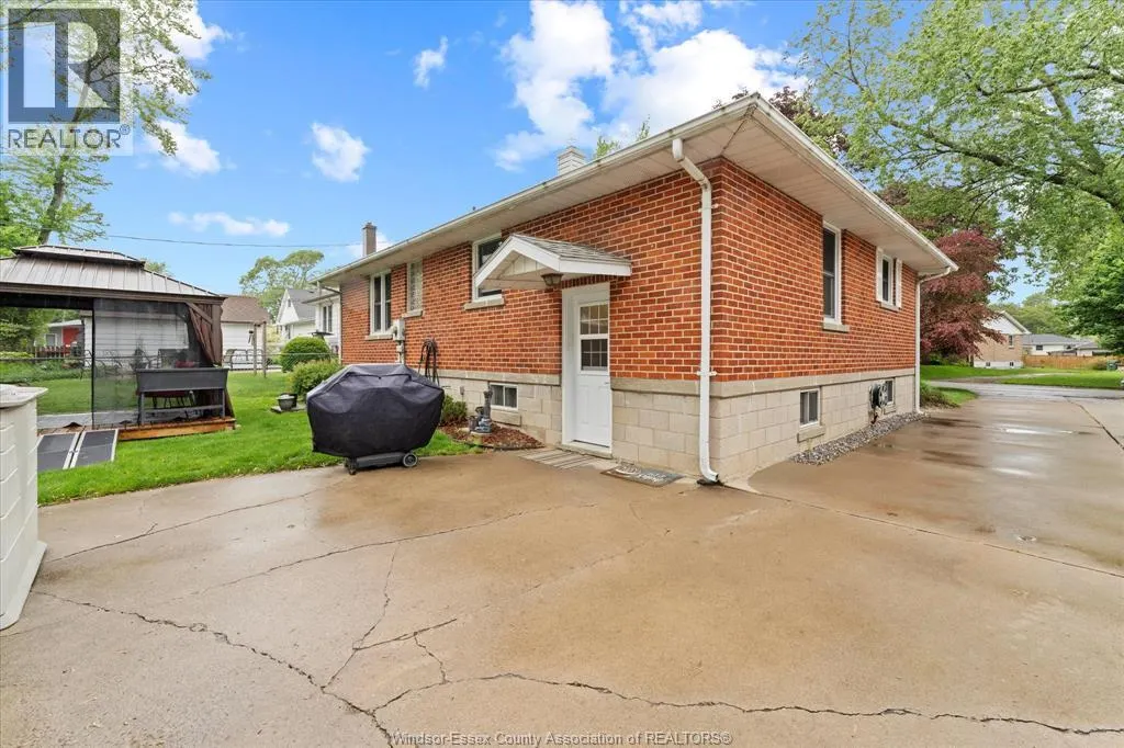 46 GRACE AVENUE
