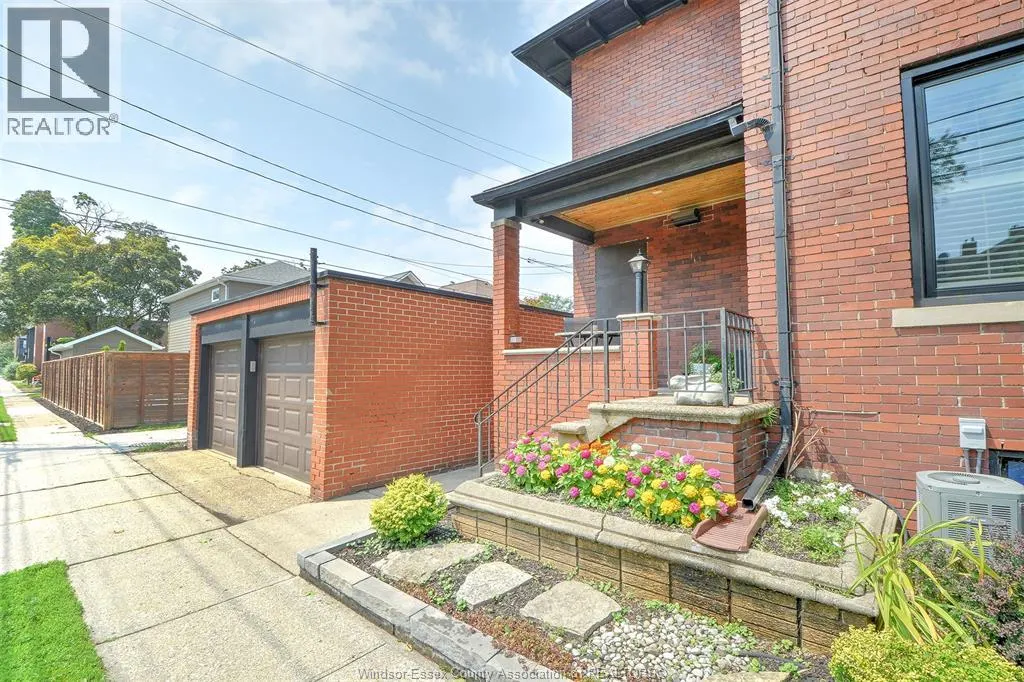 1097 CHILVER ROAD