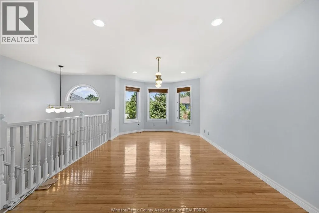 707 SARAH COURT Unit# UPPER