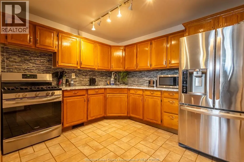 3280 TALBOT TRAIL