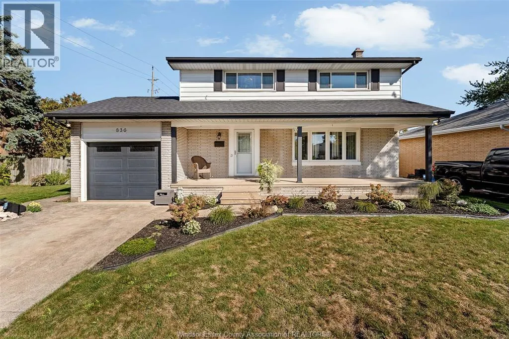 836 RHOLAINE DRIVE
