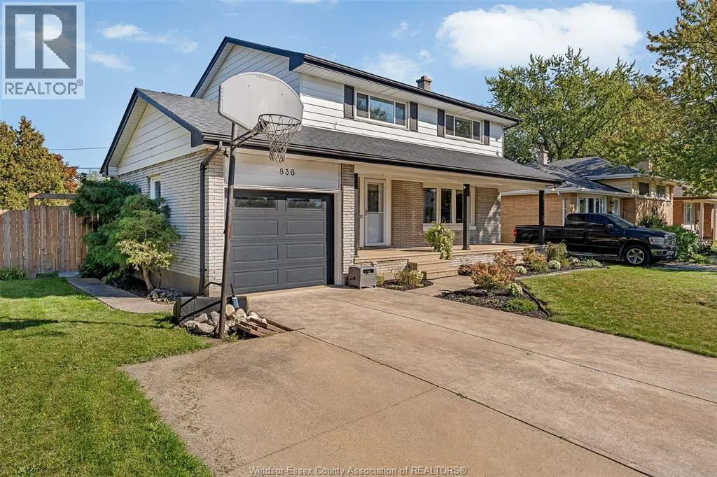 836 RHOLAINE DRIVE