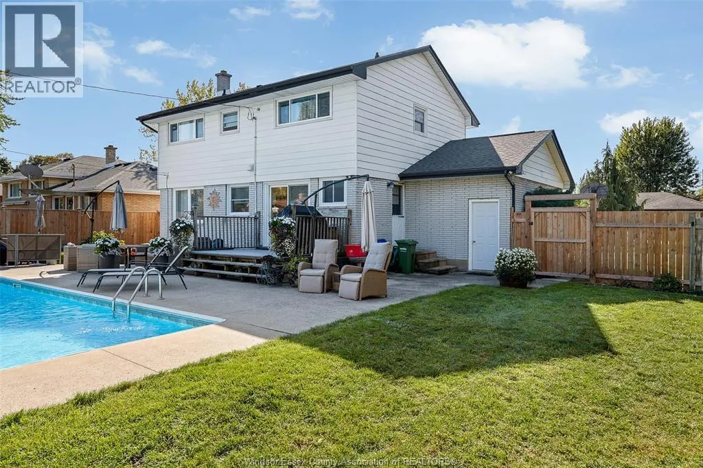 836 RHOLAINE DRIVE