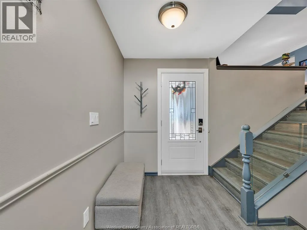 9556 CHESTNUT DRIVE