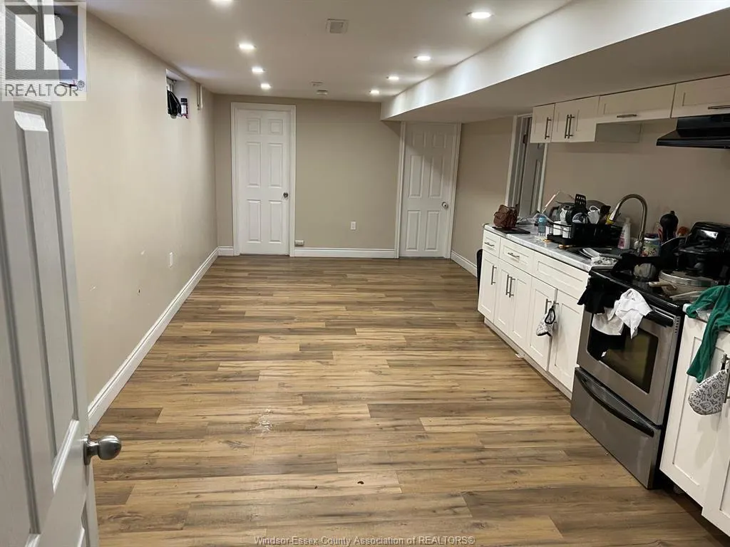 3033 BRIMLEY DRIVE