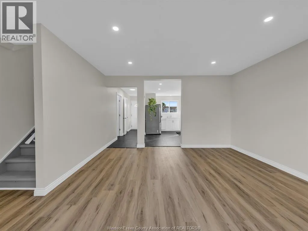 3073 MEADOWBROOK LANE Unit# 10