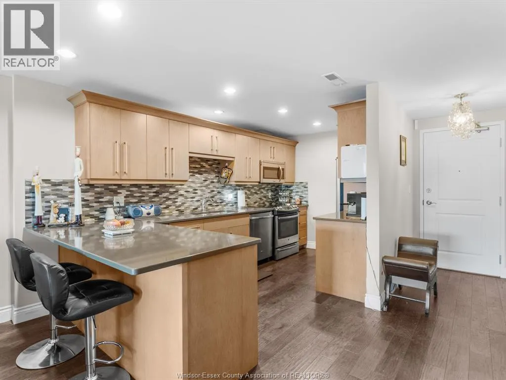 34 BOBLO ISLAND BOULEVARD Unit# 406