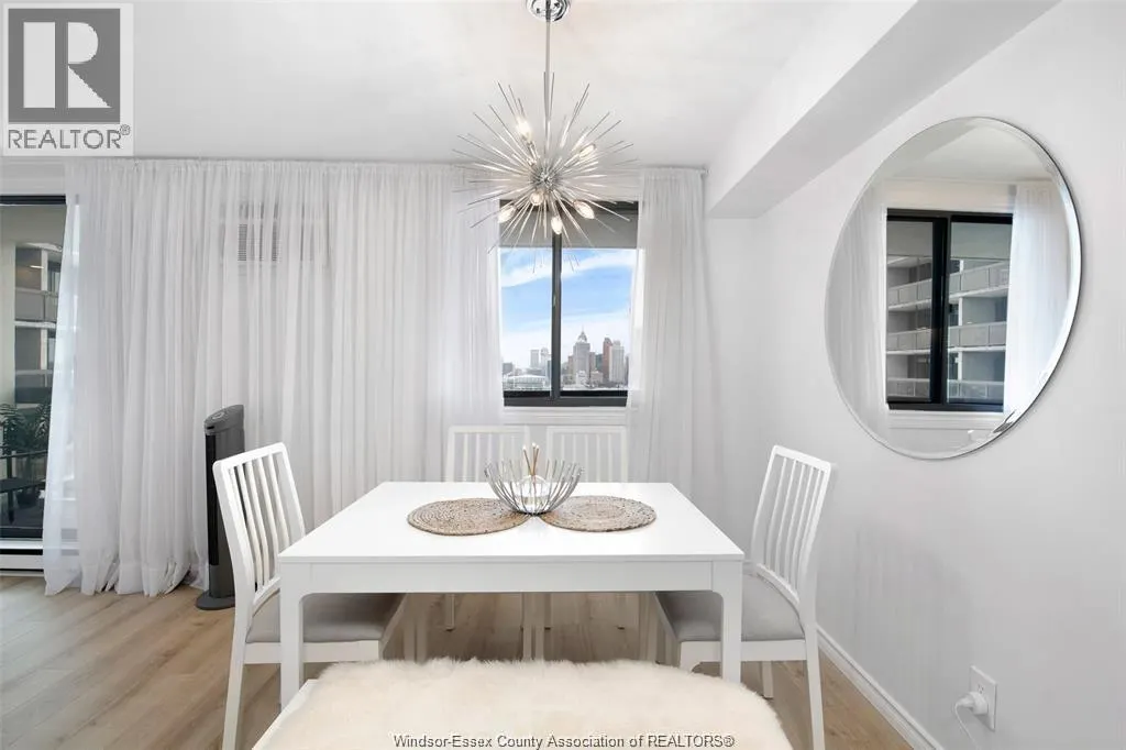 150 PARK Unit# 1807