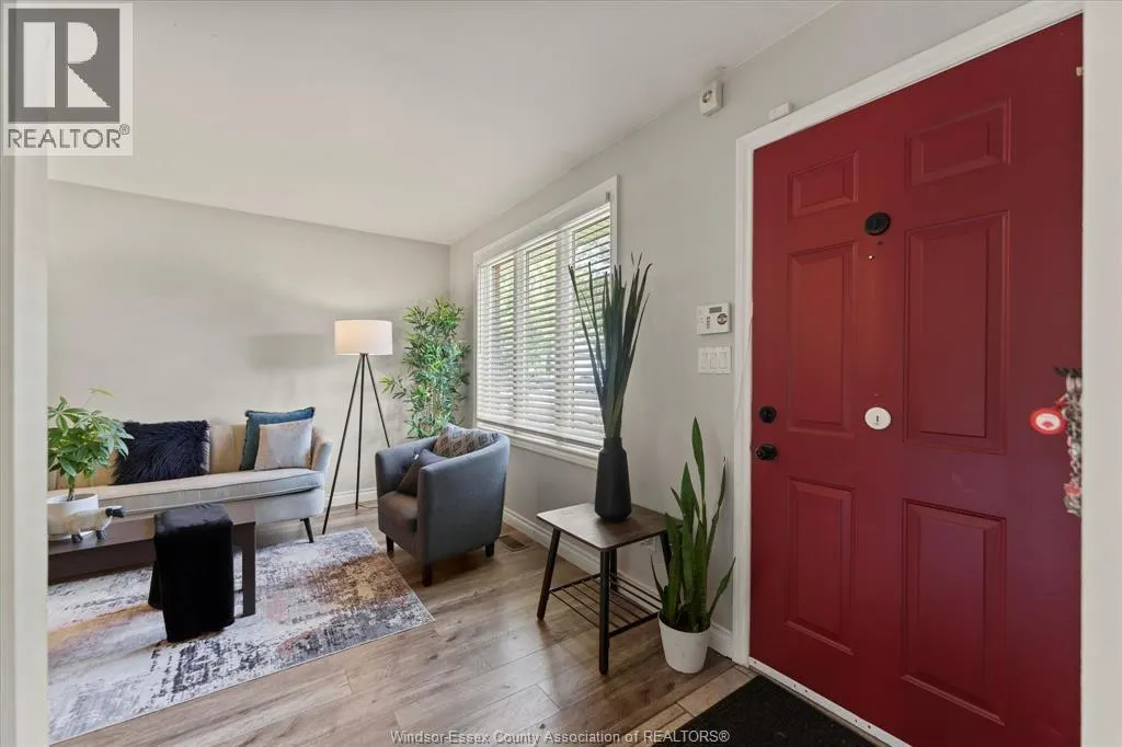1681 BLAIRWOOD CRESCENT