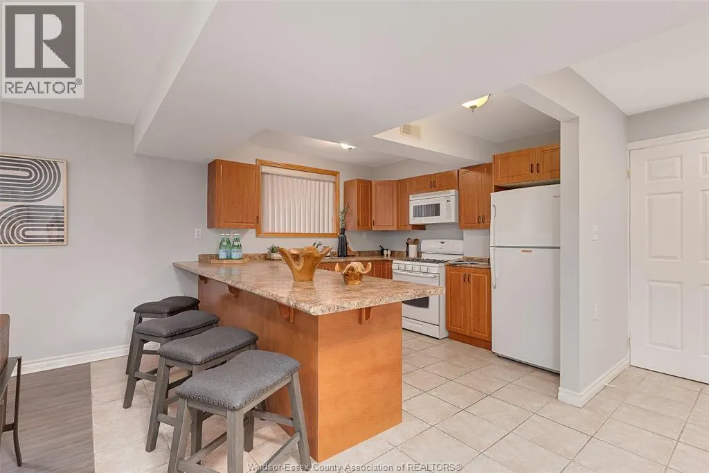 2323 ASKIN AVENUE Unit# LOWER
