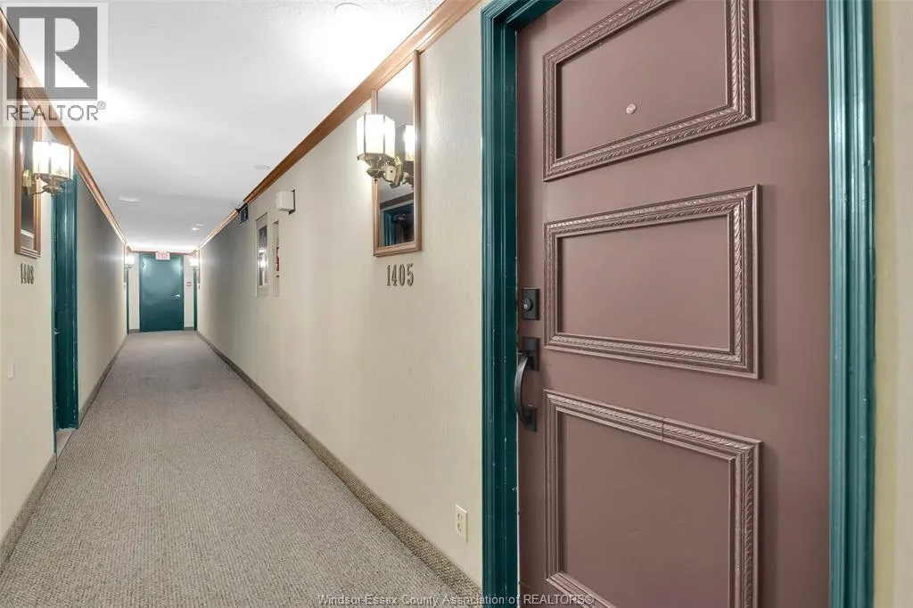 111 RIVERSIDE DRIVE East Unit# 1405