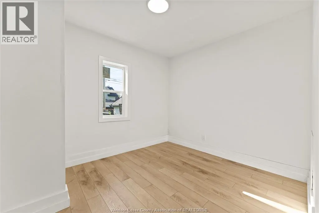 2241 WINDERMERE