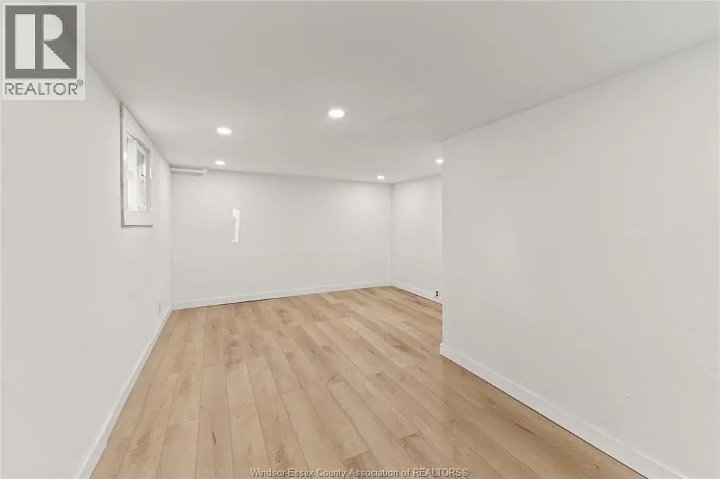 2241 WINDERMERE