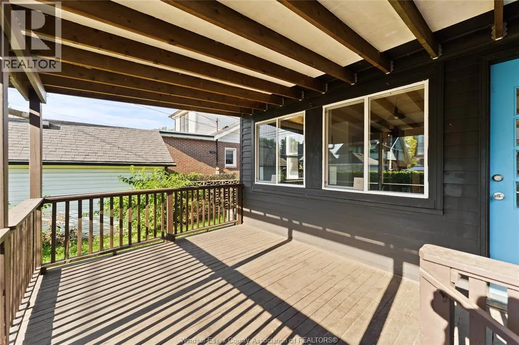 2241 WINDERMERE