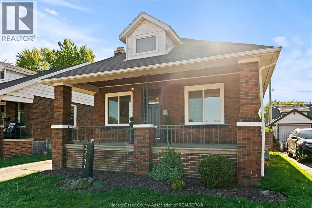 2241 WINDERMERE