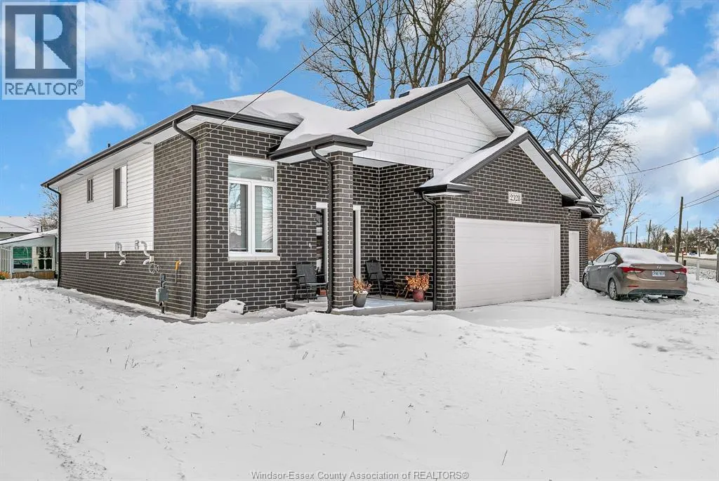 2328 FRONT ROAD