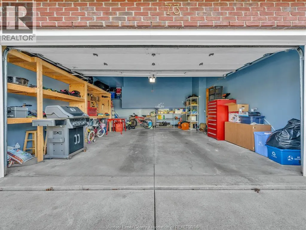 73 WAKEFIELD AVENUE