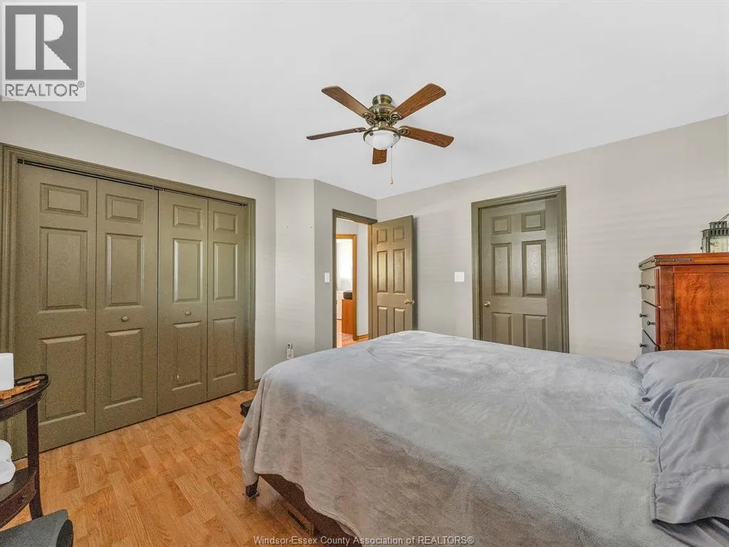 73 WAKEFIELD AVENUE