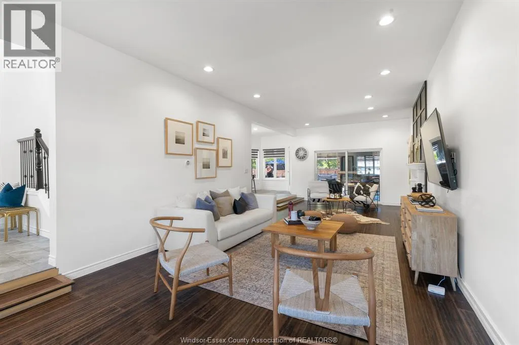 415 BEACH GROVE DRIVE