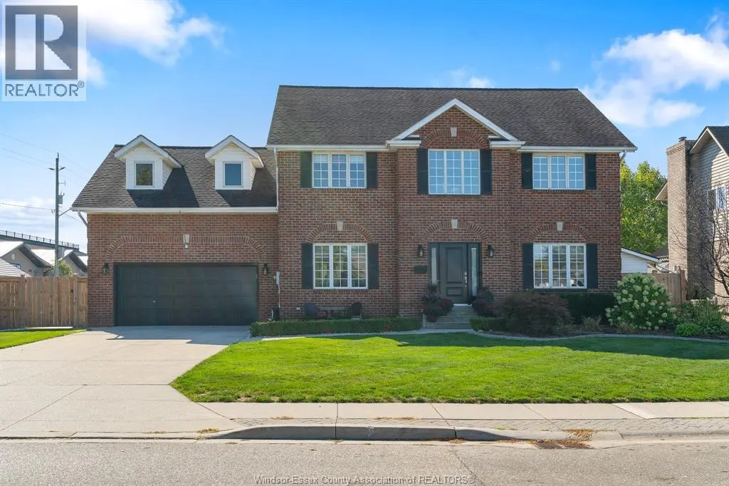 415 BEACH GROVE DRIVE