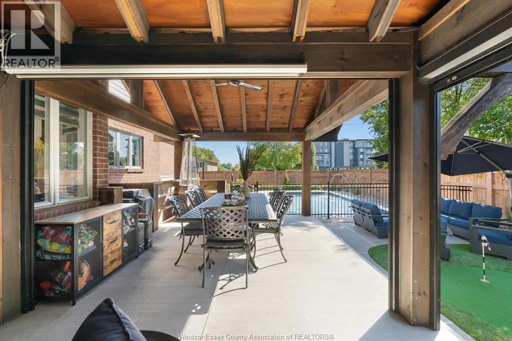 415 BEACH GROVE DRIVE