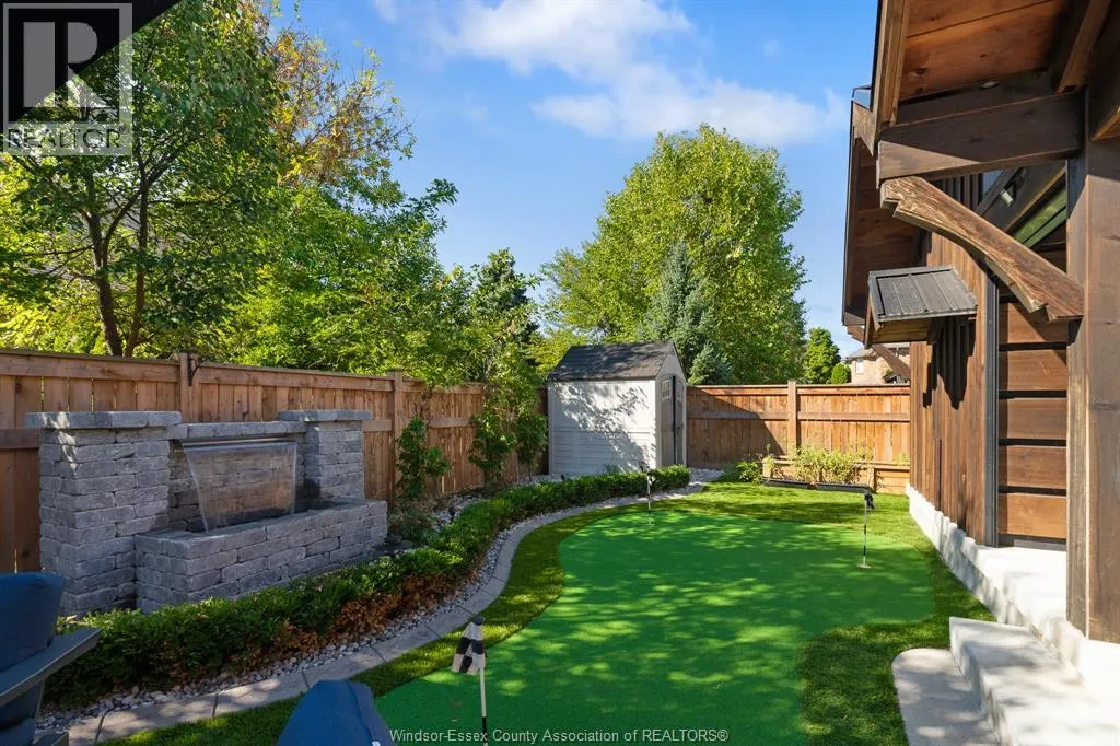 415 BEACH GROVE DRIVE