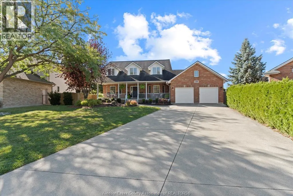 580 BREEZEWOOD COURT