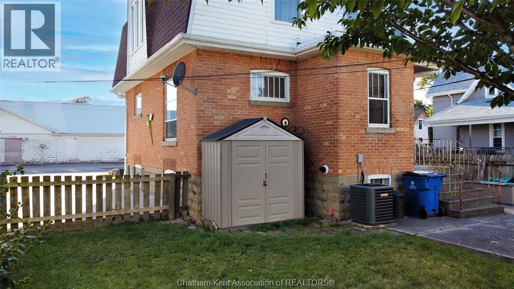 15 JOSEPH STREET