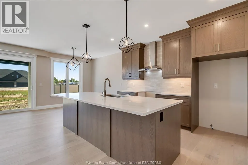 560 FLETCHER