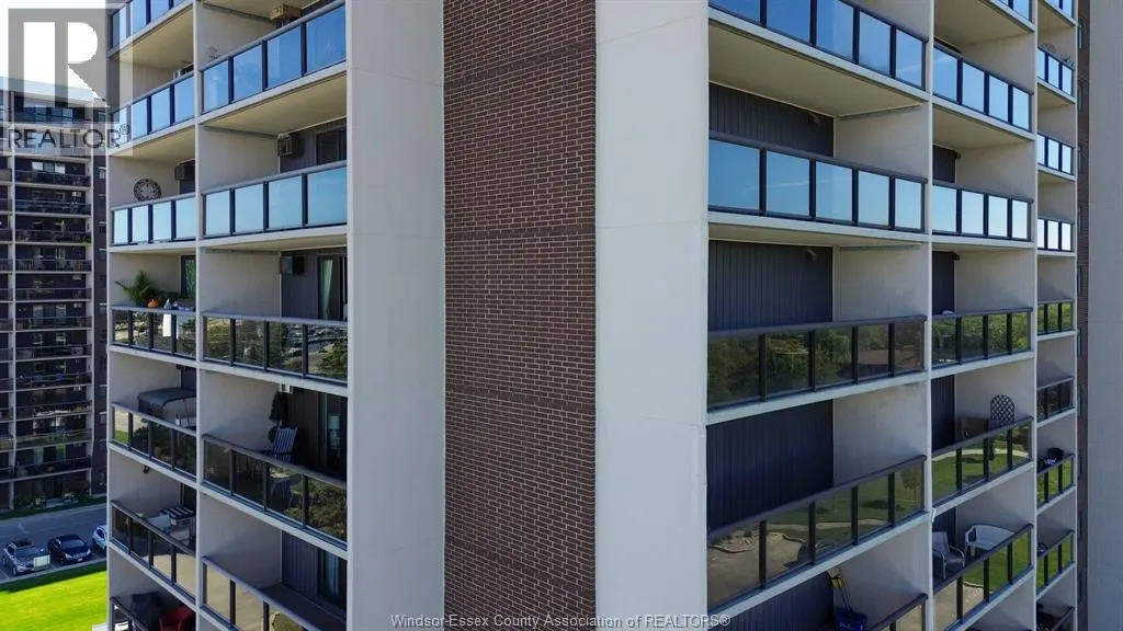 9099 RIVERSIDE DR E Unit# 809