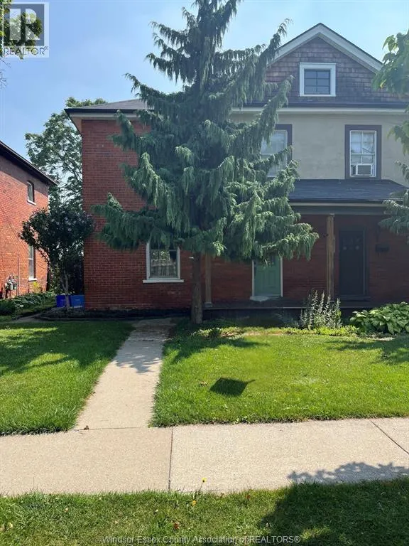 1084 MONMOUTH