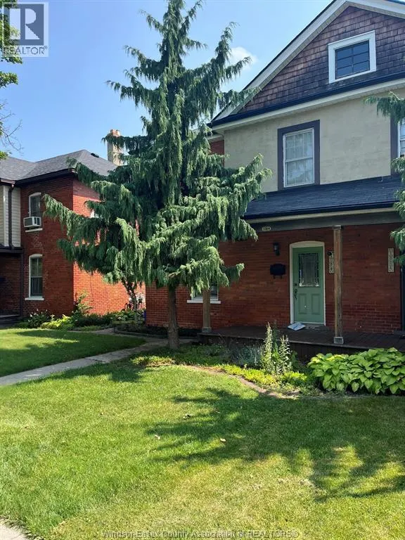 1084 MONMOUTH