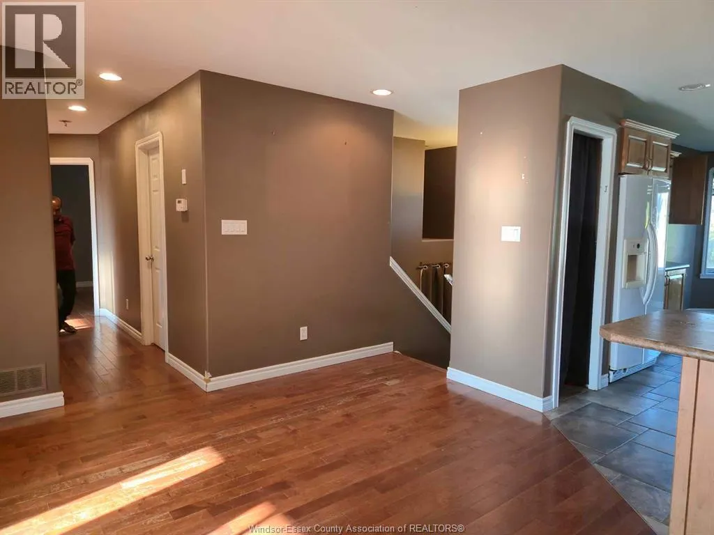 2351 NORCREST AVENUE Unit# MAIN