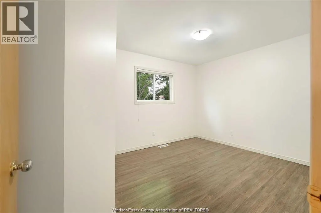 3268 ROBINET ROAD