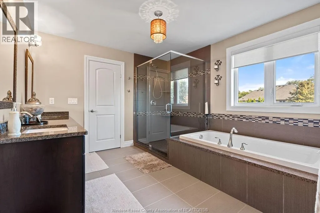 1260 LYONESS COURT