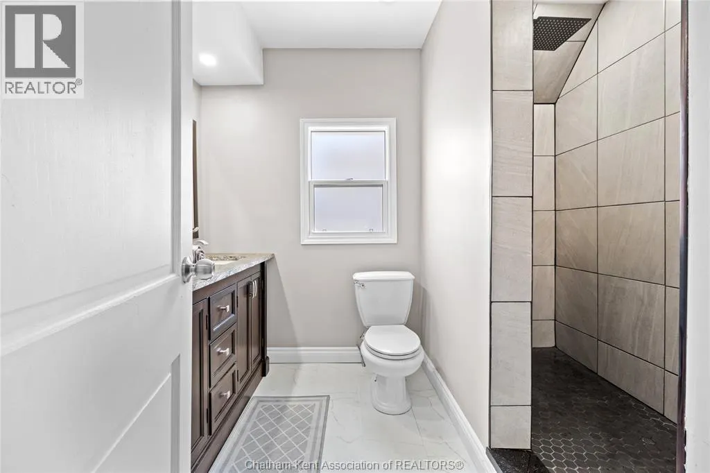 1484 Tourangeau ROAD