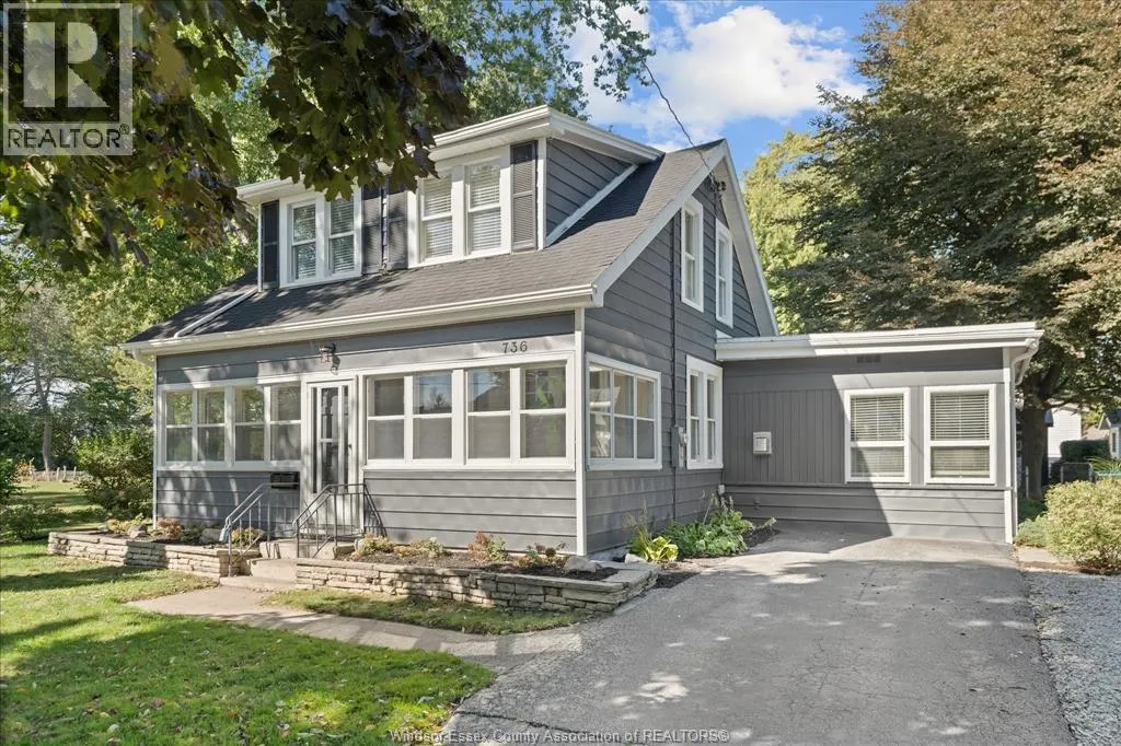 736 Lake Erie DRIVE
