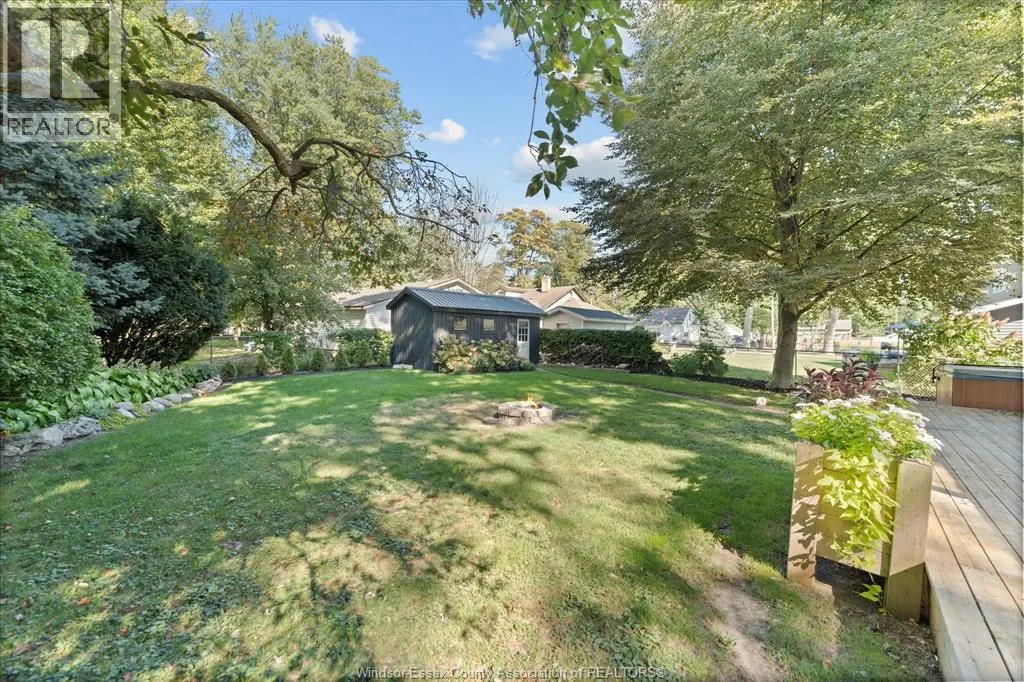736 Lake Erie DRIVE