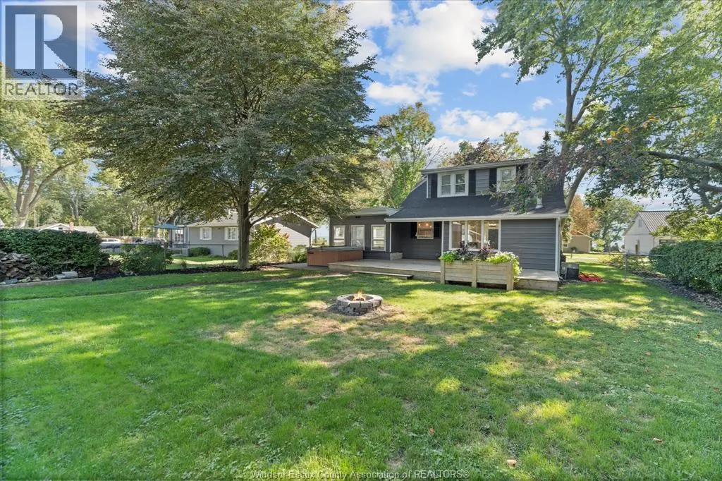 736 Lake Erie DRIVE