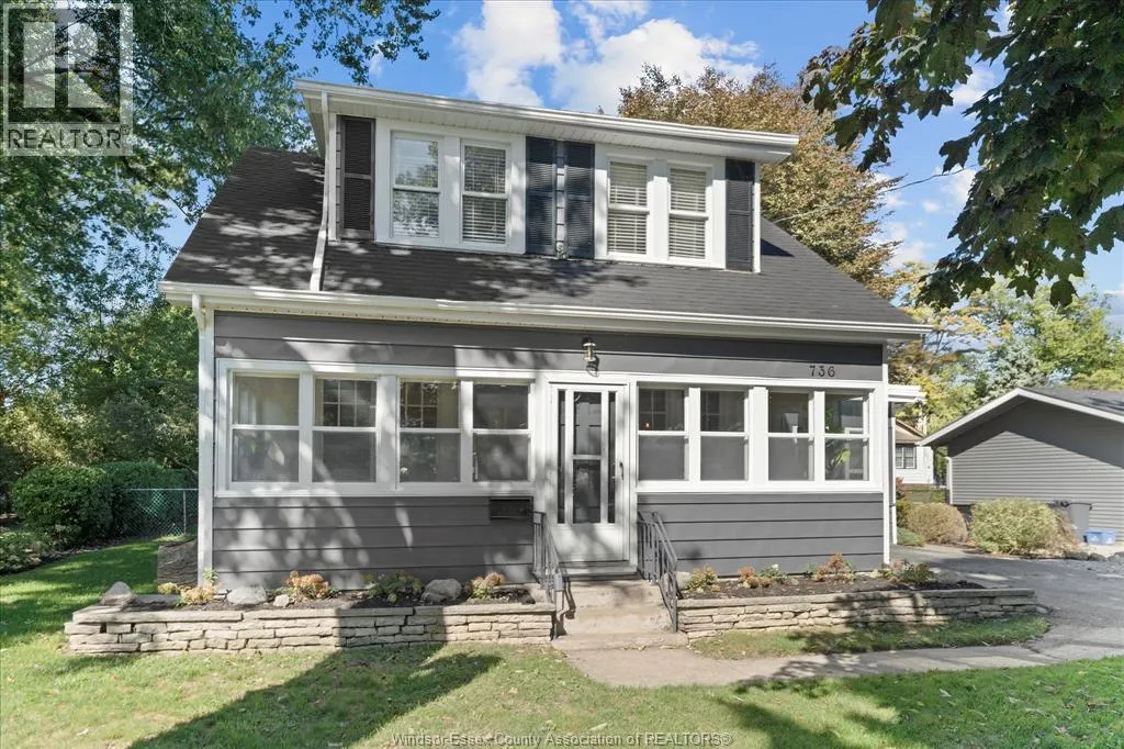 736 Lake Erie DRIVE