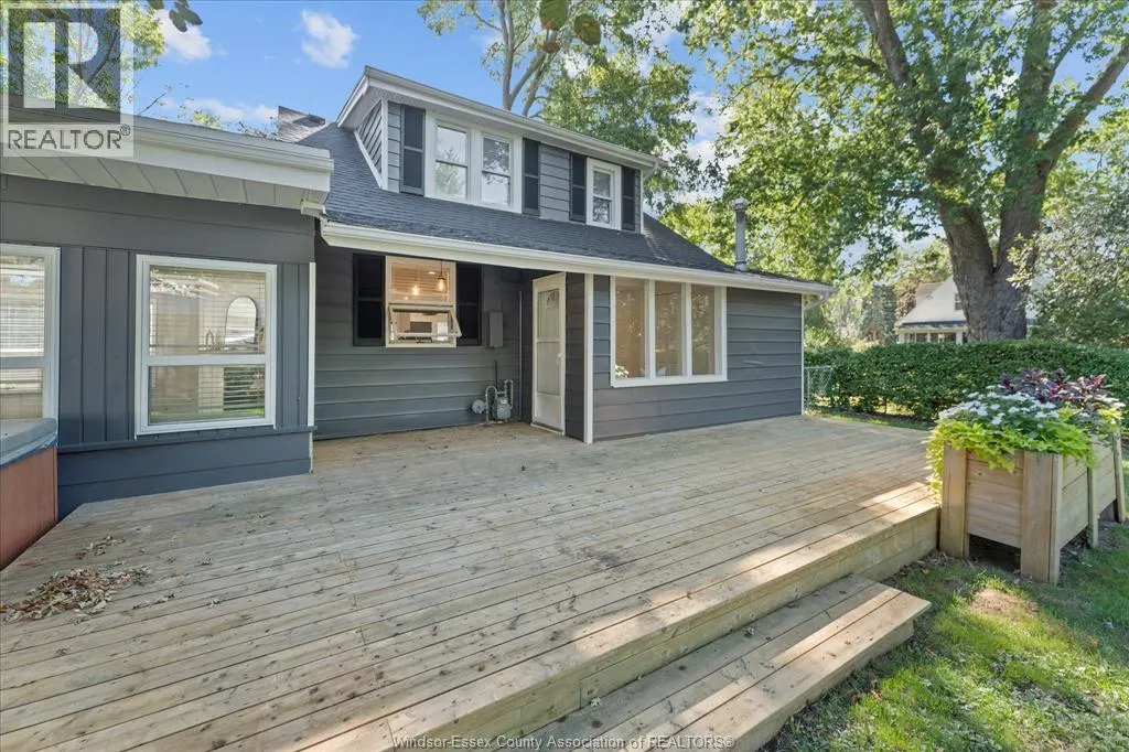 736 Lake Erie DRIVE