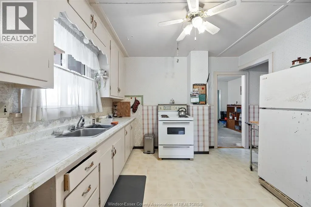2628 ALEXIS ROAD