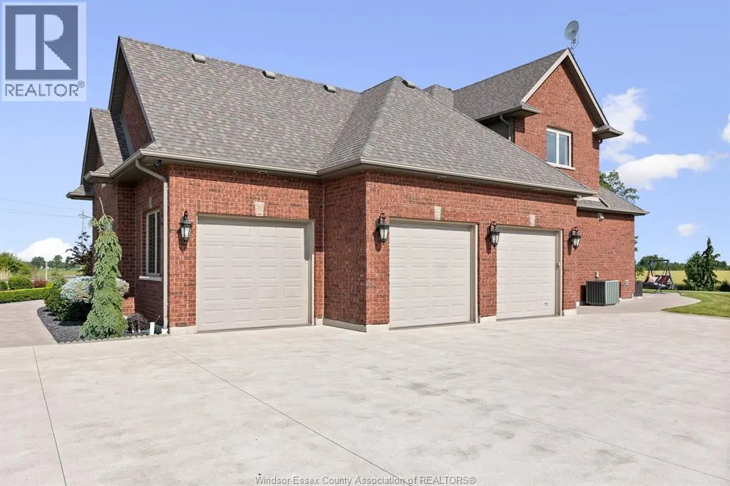 640 NORTH TALBOT ROAD