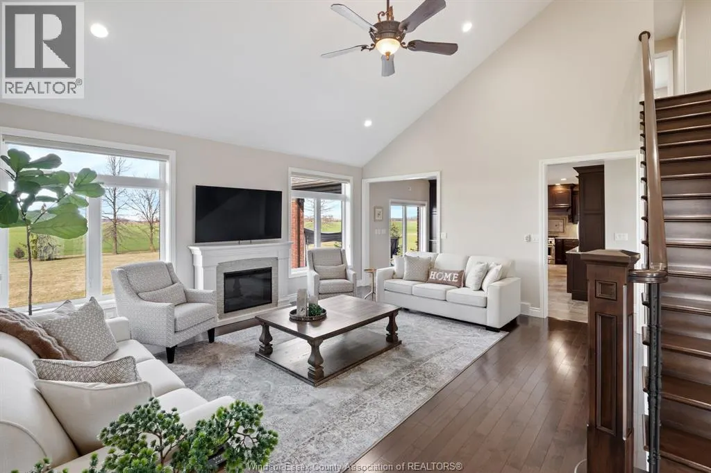 640 NORTH TALBOT ROAD