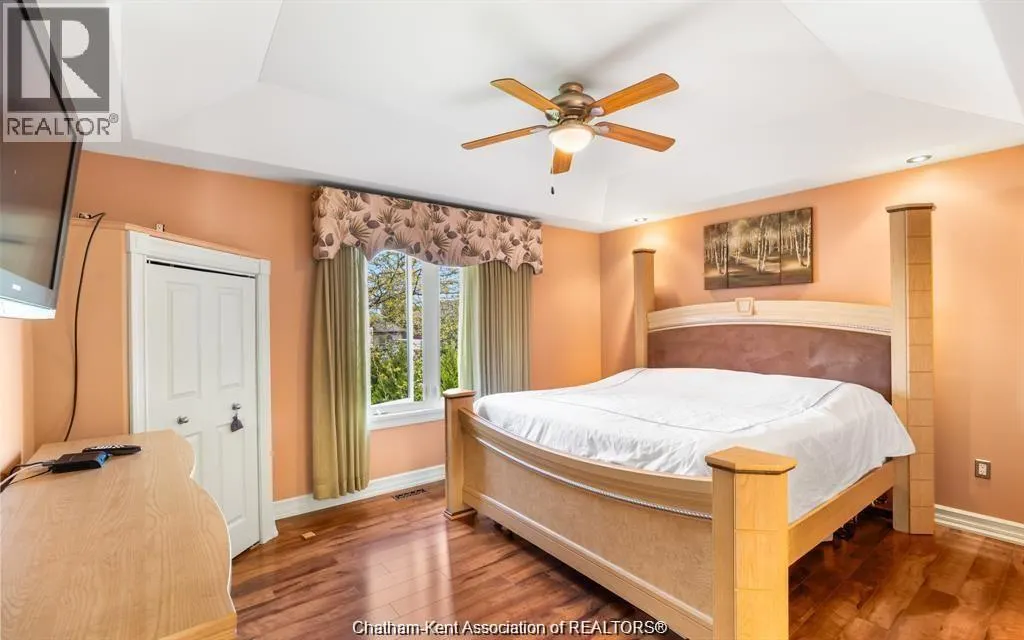 35 Normandy AVENUE