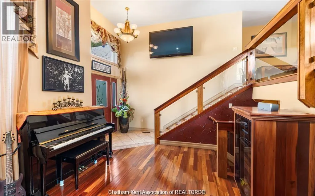 35 Normandy AVENUE