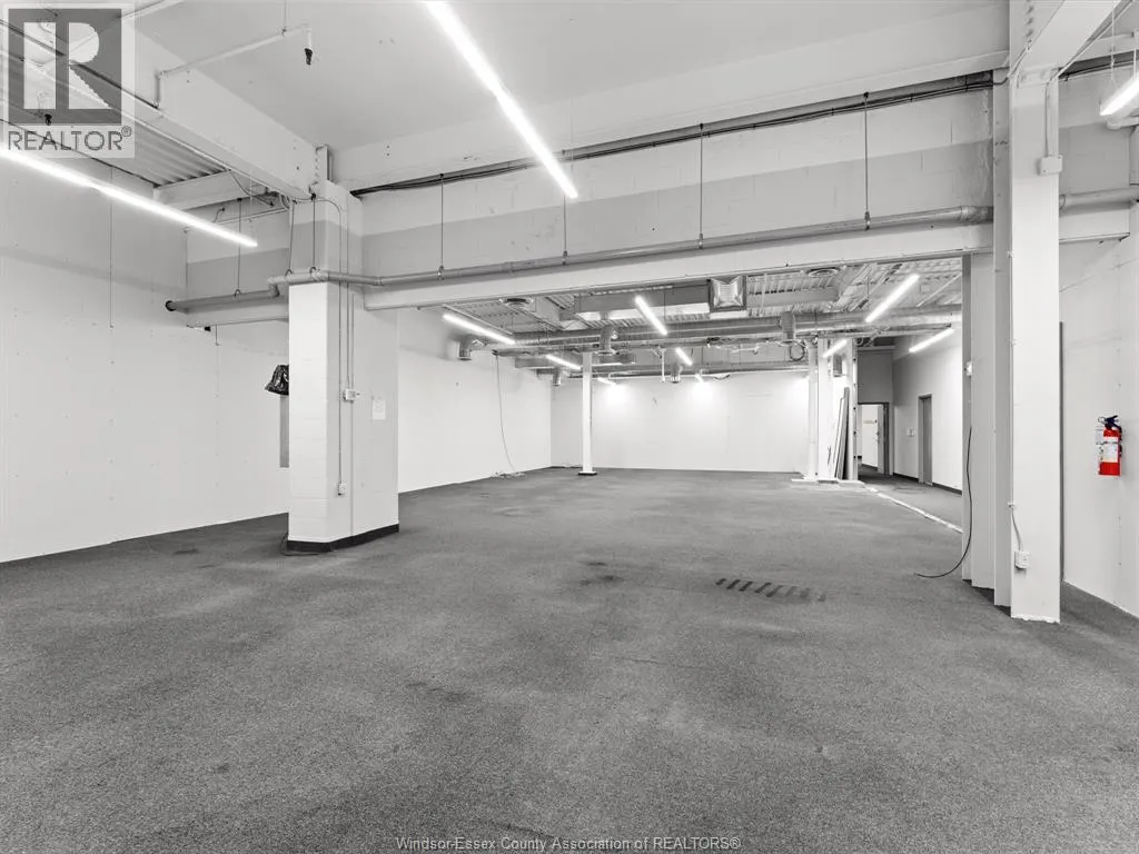 2109 OTTAWA STREET Unit# 2ND FLOOR
